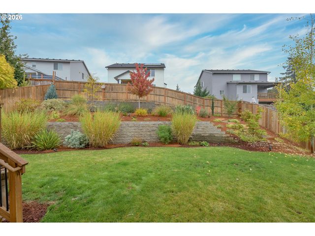 128 E TAYLOR Dr, Newberg, OR 97132