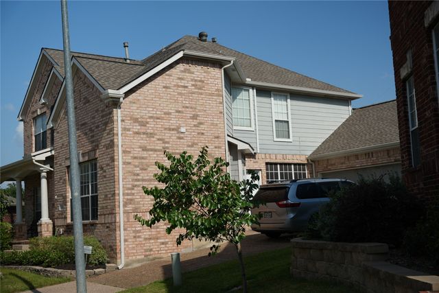 8300 Charleston Street, Irving, TX 75063