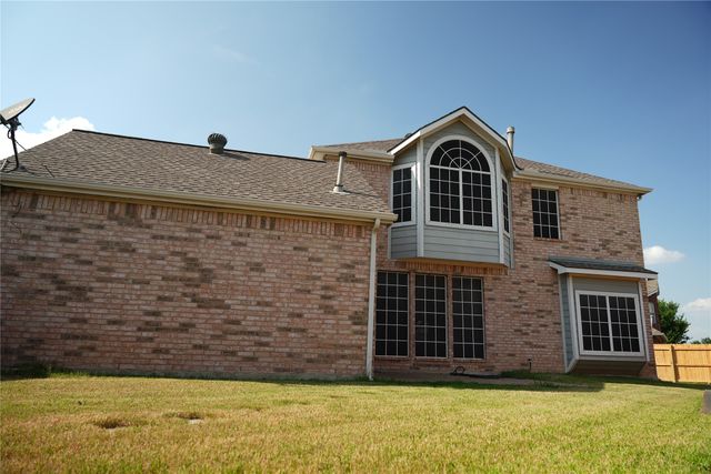 8300 Charleston Street, Irving, TX 75063