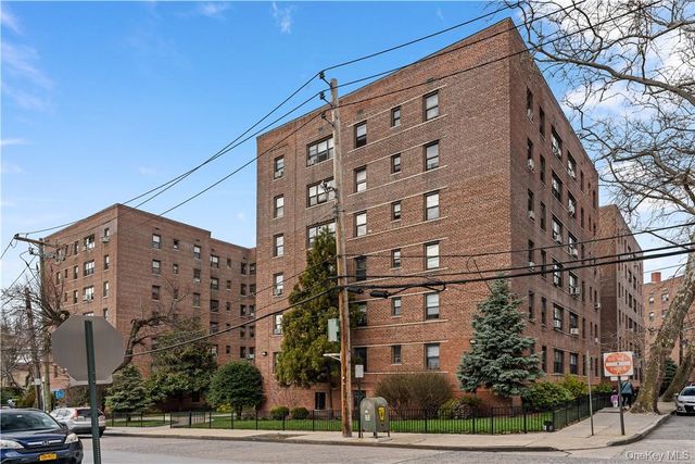 33 William Street 6G, Mount Vernon, NY 10552