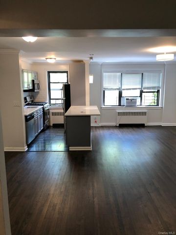 33 William Street 6G, Mount Vernon, NY 10552