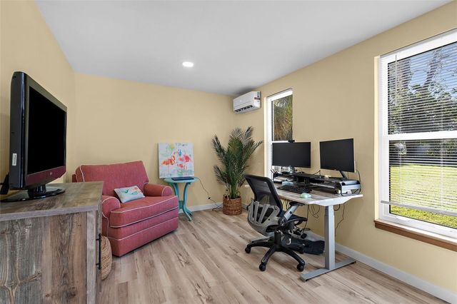 201 CAVALLINI DRIVE, Nokomis, FL 34275