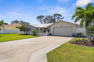 201 CAVALLINI DRIVE, Nokomis, FL 34275