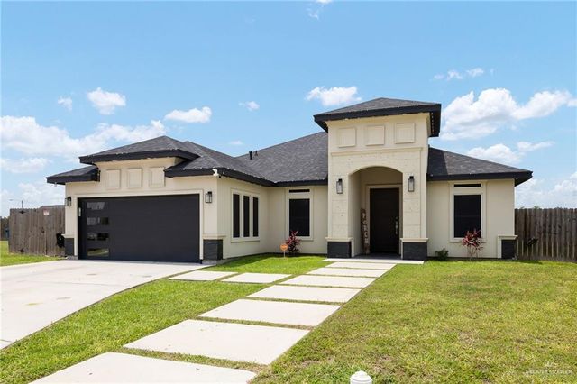 903 Thomas Lane, Alamo, TX 78516