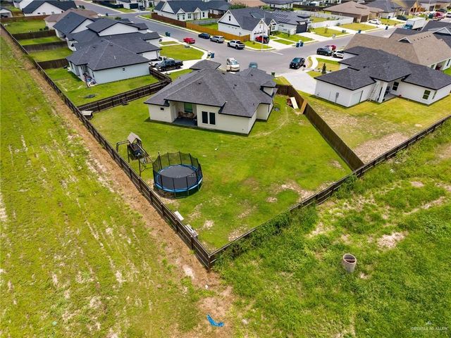 903 Thomas Lane, Alamo, TX 78516