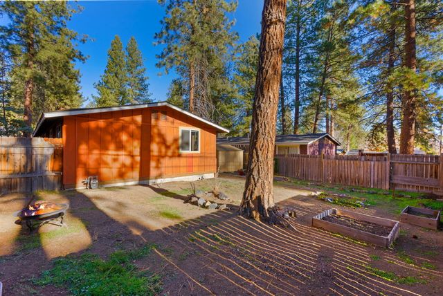 1505 NW Jacksonville Avenue, Bend, OR 97703