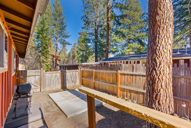 1505 NW Jacksonville Avenue, Bend, OR 97703