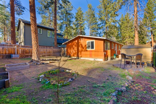 1505 NW Jacksonville Avenue, Bend, OR 97703
