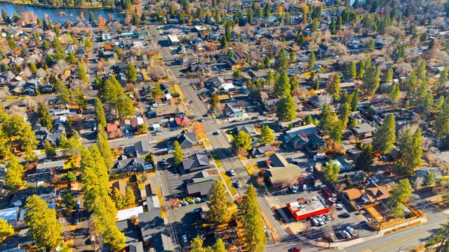 1505 NW Jacksonville Avenue, Bend, OR 97703