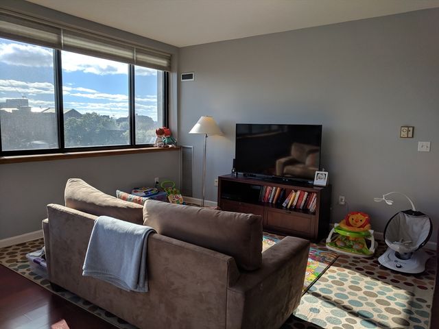 169 Monsignor O'brien Highway 616, Cambridge, MA 02141