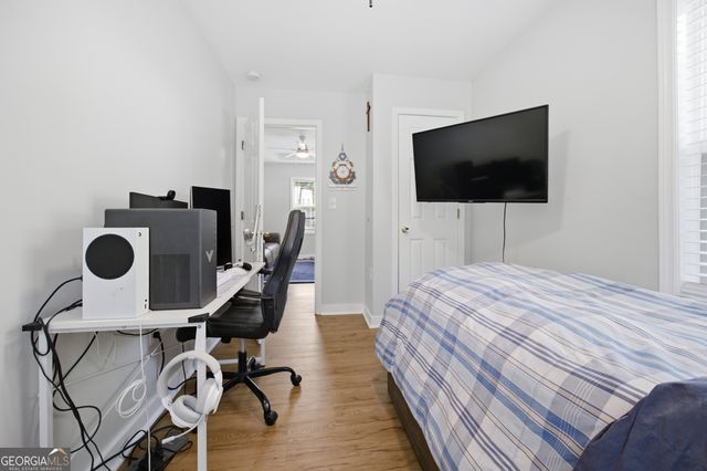 1756 Mary George Avenue NW, Atlanta, GA 30318