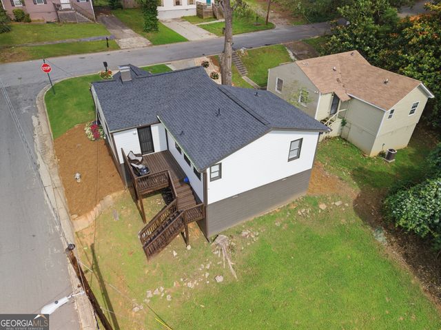 1756 Mary George Avenue NW, Atlanta, GA 30318