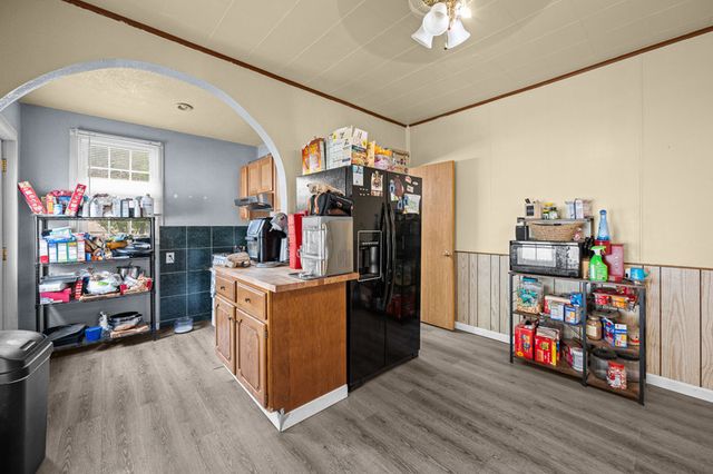 618 W 17th Street, Davenport, IA 52803