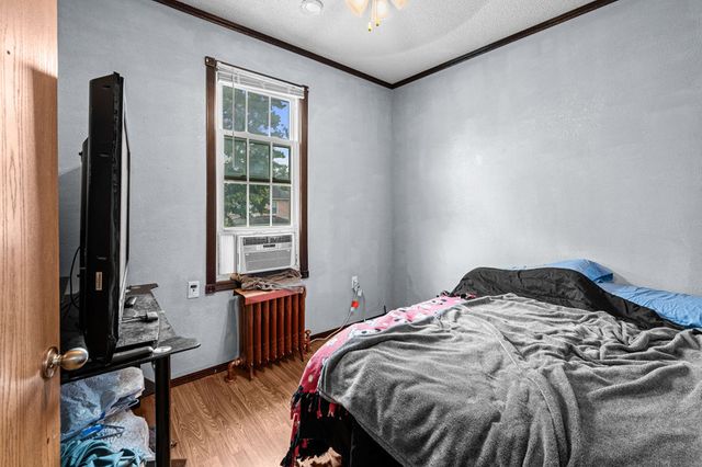 618 W 17th Street, Davenport, IA 52803