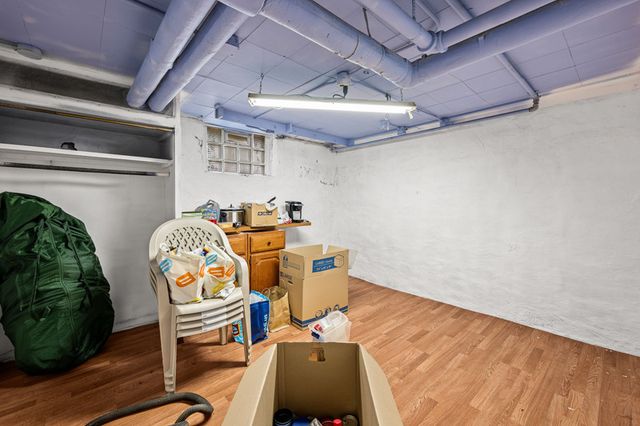 618 W 17th Street, Davenport, IA 52803