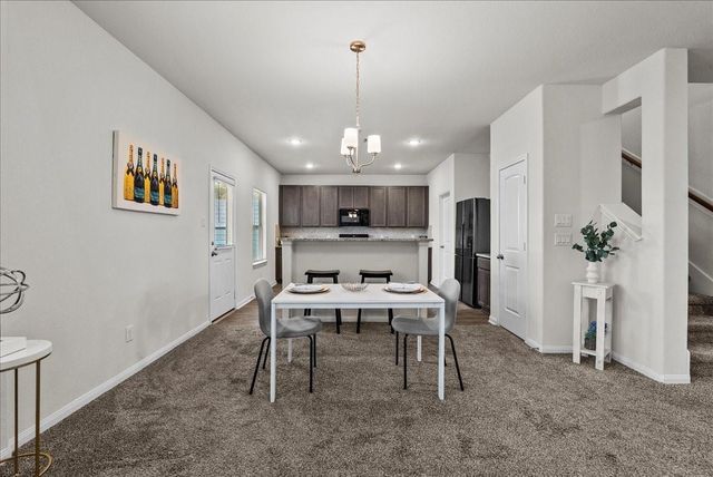 6738 Blimp Base Road, Hitchcock, TX 77563