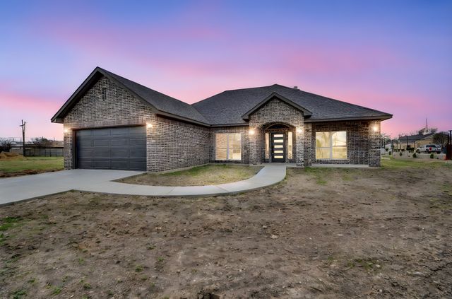 203 W Denton Street, Palmer, TX 75152