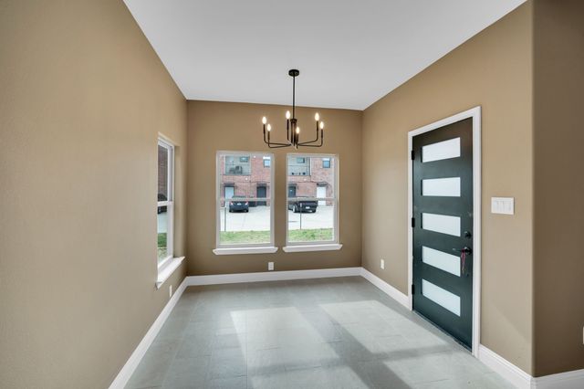 203 W Denton Street, Palmer, TX 75152