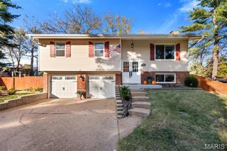 407 Tulsa Avenue, Ballwin, MO 63021