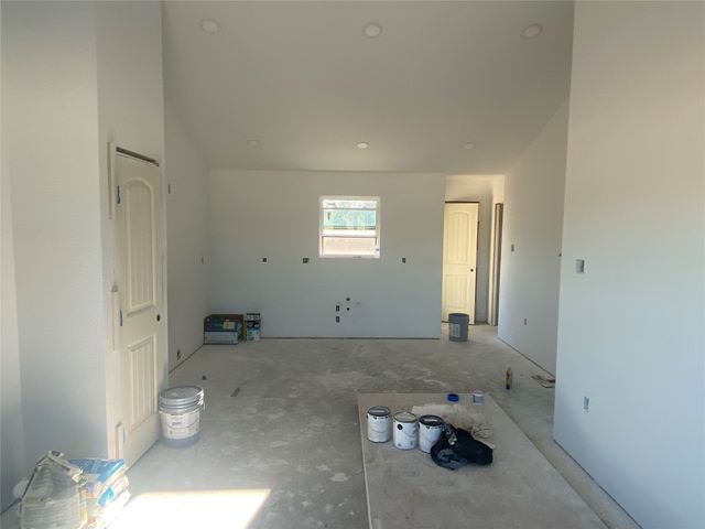 1032 Rays Way, Weatherford, TX 76085