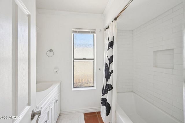 8829 S 48TH Street 1, Phoenix, AZ 85044