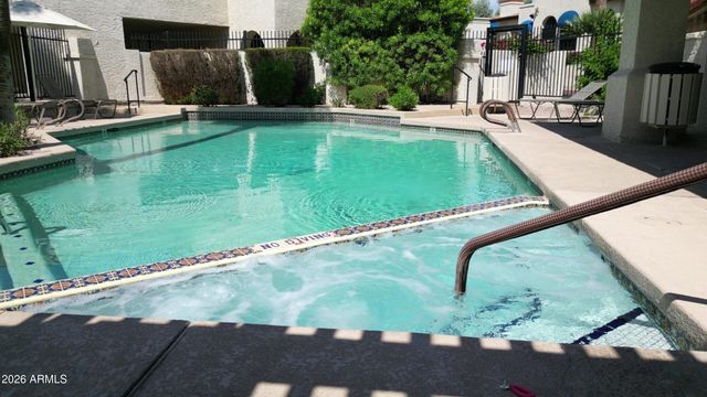 8829 S 48TH Street 1, Phoenix, AZ 85044