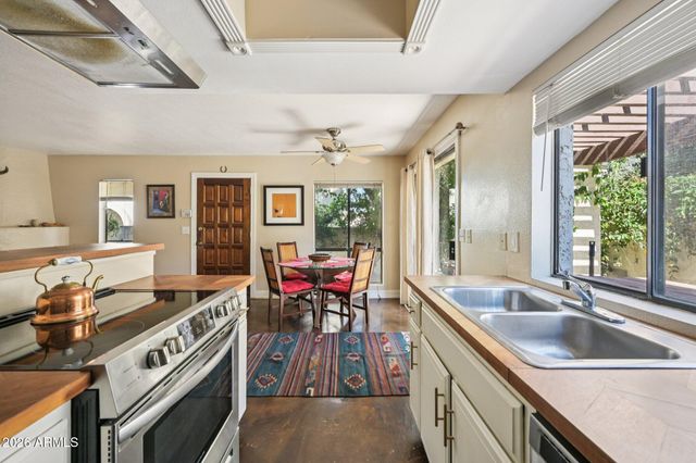 8829 S 48TH Street 1, Phoenix, AZ 85044