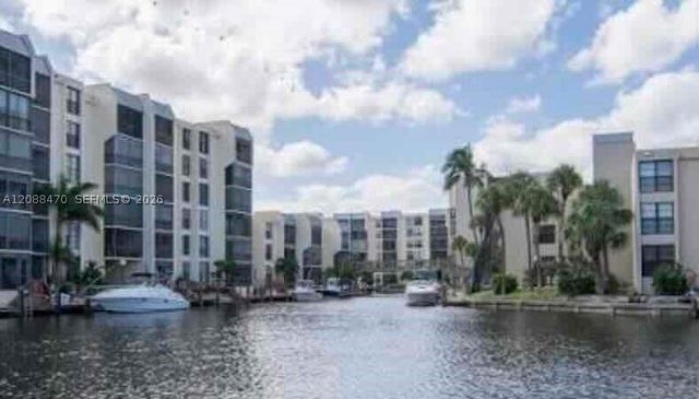 4 Royal Palm Way 3080, Boca Raton, FL 33432