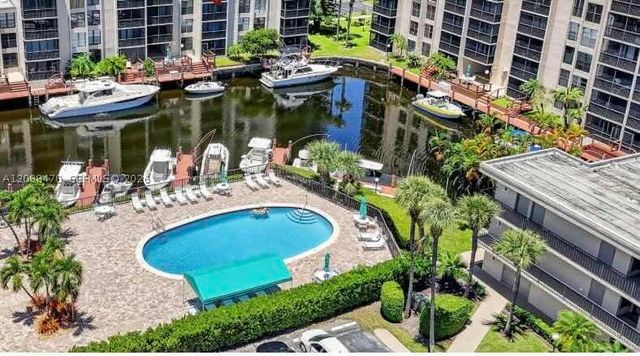 4 Royal Palm Way 3080, Boca Raton, FL 33432