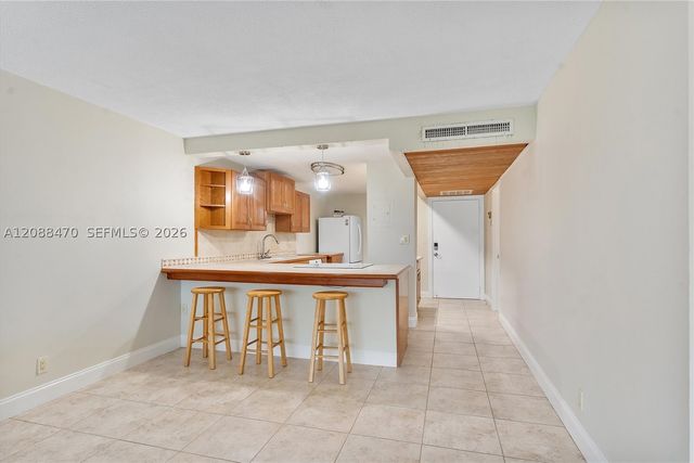 4 Royal Palm Way 3080, Boca Raton, FL 33432
