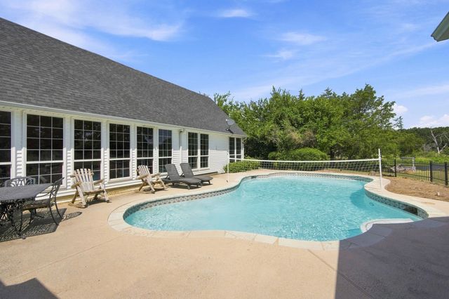 9732 Timber Trail, Scurry, TX 75158
