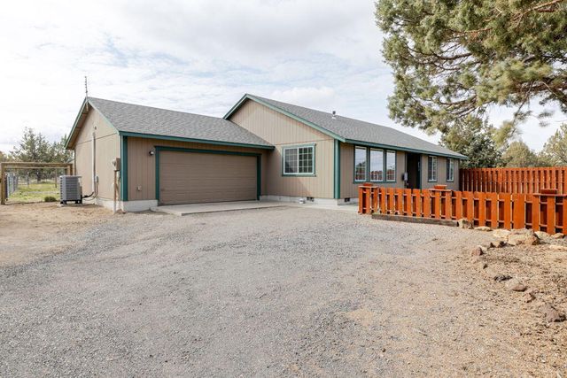 12592 SW Wheatgrass Road, Terrebonne, OR 97760