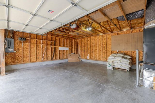 12592 SW Wheatgrass Road, Terrebonne, OR 97760