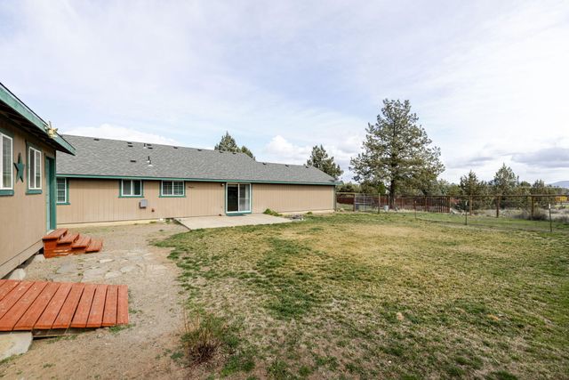 12592 SW Wheatgrass Road, Terrebonne, OR 97760