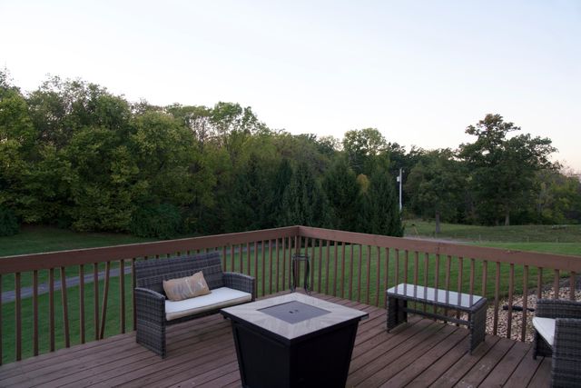 6421 Moorefield Road, Springfield, OH 45502