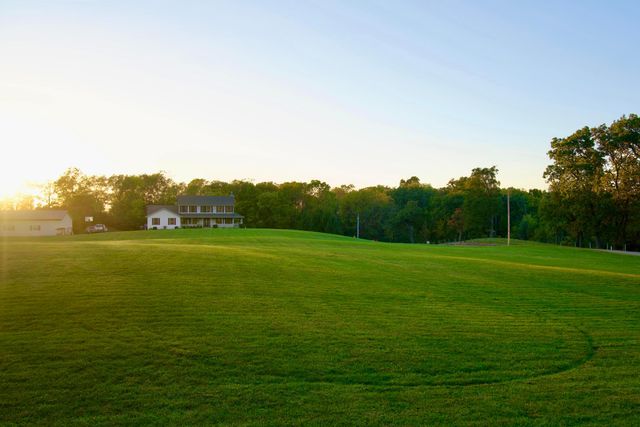 6421 Moorefield Road, Springfield, OH 45502