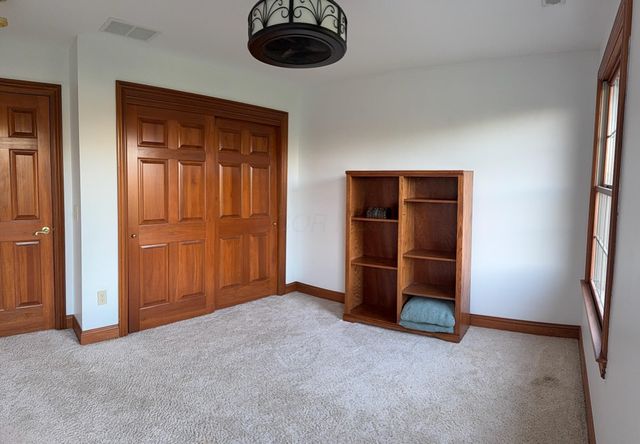 6421 Moorefield Road, Springfield, OH 45502