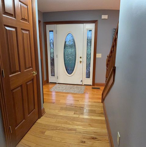 6421 Moorefield Road, Springfield, OH 45502