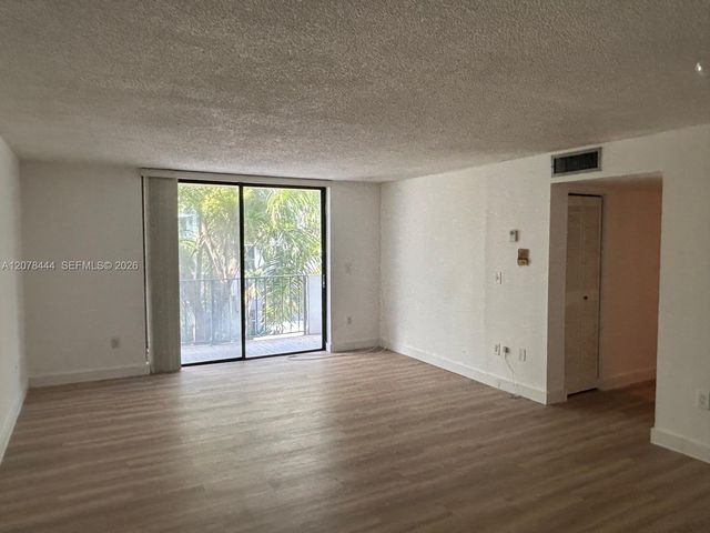 1673 Bay Road 405, Miami Beach, FL 33139