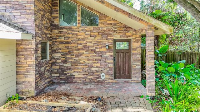 2501 WITHY COURT, Tampa, FL 33618