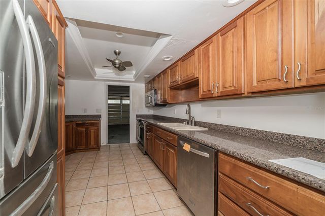 2501 WITHY COURT, Tampa, FL 33618