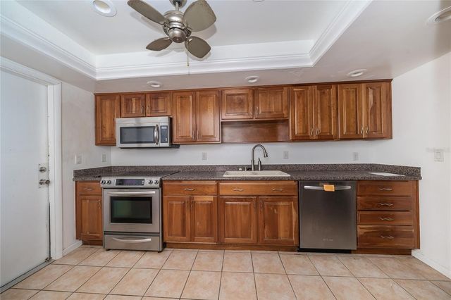 2501 WITHY COURT, Tampa, FL 33618