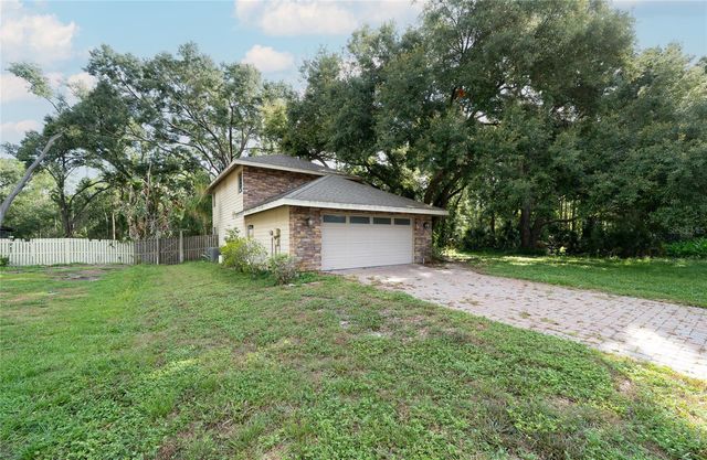 2501 WITHY COURT, Tampa, FL 33618