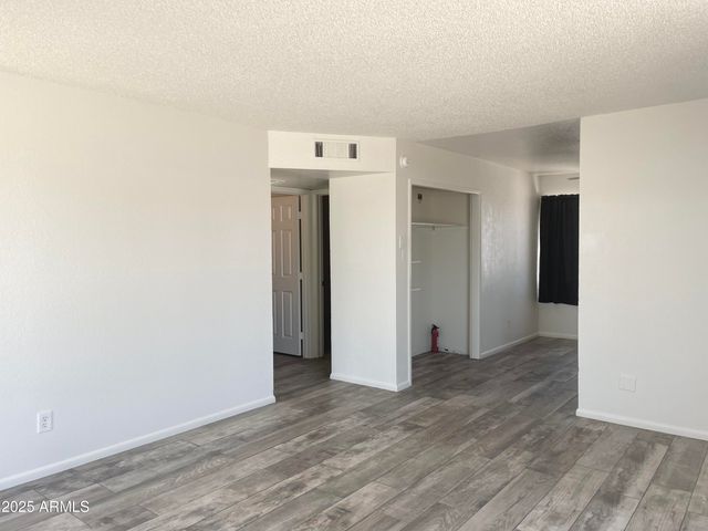 143 S Mountain Road 1, Apache Junction, AZ 85120