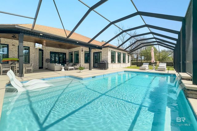 557 Willow Point Court, Gulf Shores, AL 36542