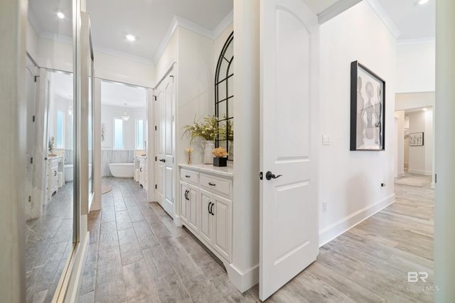 557 Willow Point Court, Gulf Shores, AL 36542