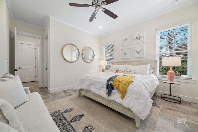 557 Willow Point Court, Gulf Shores, AL 36542