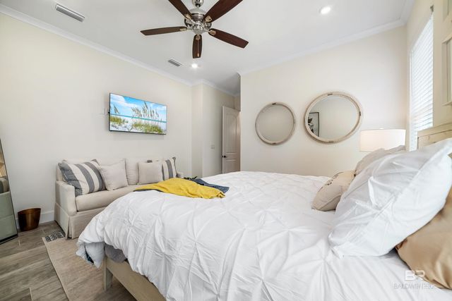 557 Willow Point Court, Gulf Shores, AL 36542