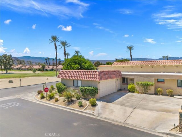 41497 Inverness, Palm Desert, CA 92211
