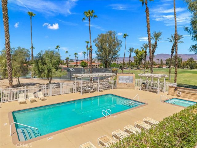 41497 Inverness, Palm Desert, CA 92211